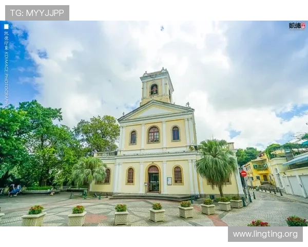 澳门百老汇攻略详细指南，助你轻松玩转澳门百老汇娱乐中心全攻略